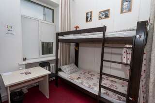 Хостелы Loft Hostel Minsk Минск Спальное место на двухъярусной кровати в общем номере для мужчин и женщин-1